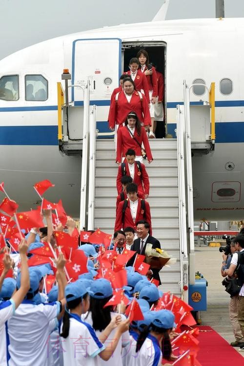 高志丹会见中国香港体协暨奥委会访问团 高志丹会见中国香港体协暨奥委会访问团